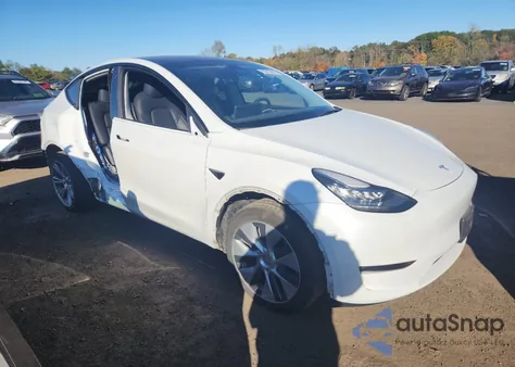 2023 Tesla Model Y из США, поврежденный, VIN 7SAYGDEE0PA114358